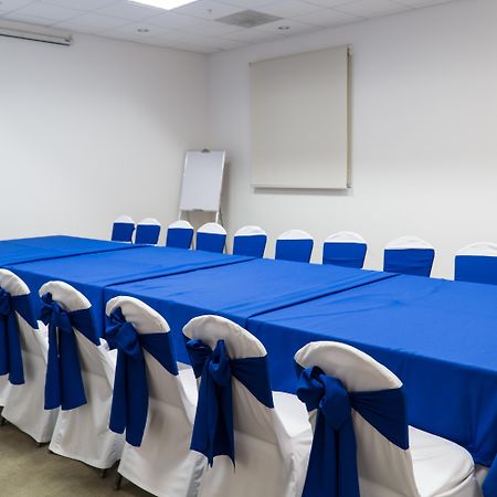 Holiday Inn Express Managua By Ihg Εξωτερικό φωτογραφία
