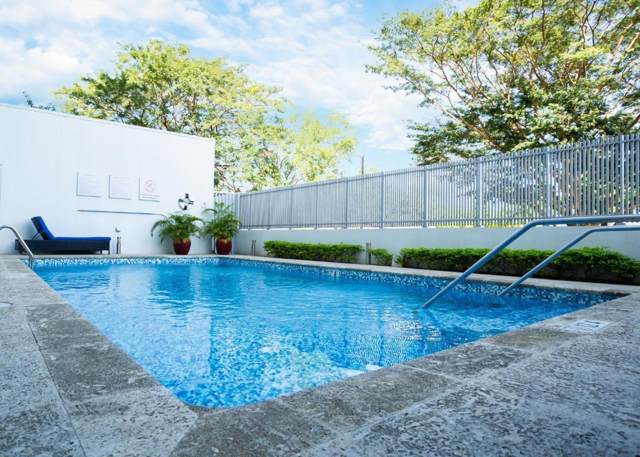 Holiday Inn Express Managua By Ihg Εξωτερικό φωτογραφία