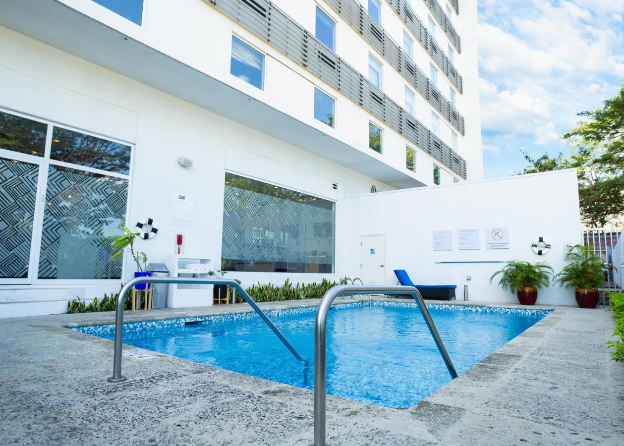 Holiday Inn Express Managua By Ihg Εξωτερικό φωτογραφία